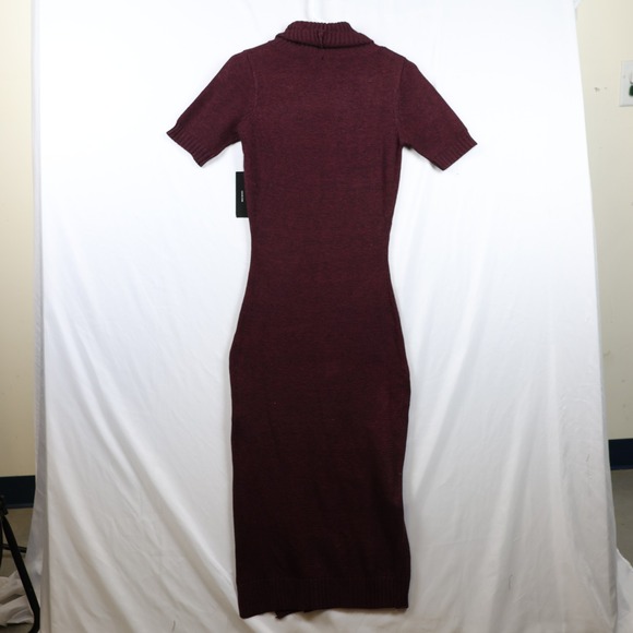Lulus Sweater Dress Womens Small Burgundy Short Sleeve Turtleneck Knit Maxi New - Picture 5 of 8